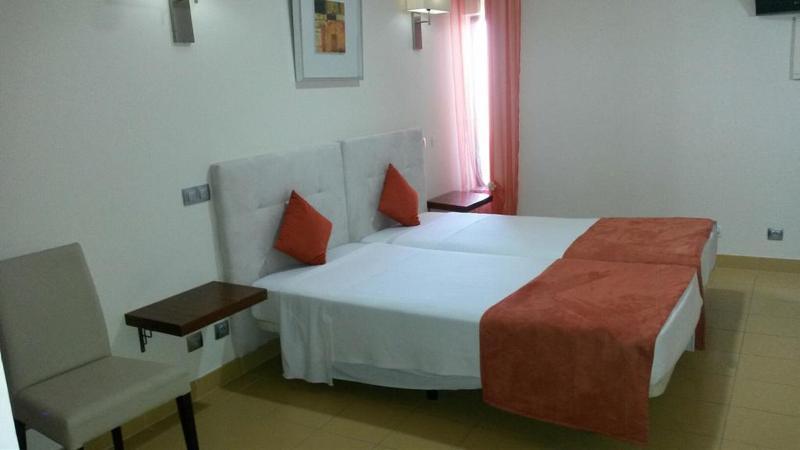 Hotel Praia Sol Quarteira Luaran gambar